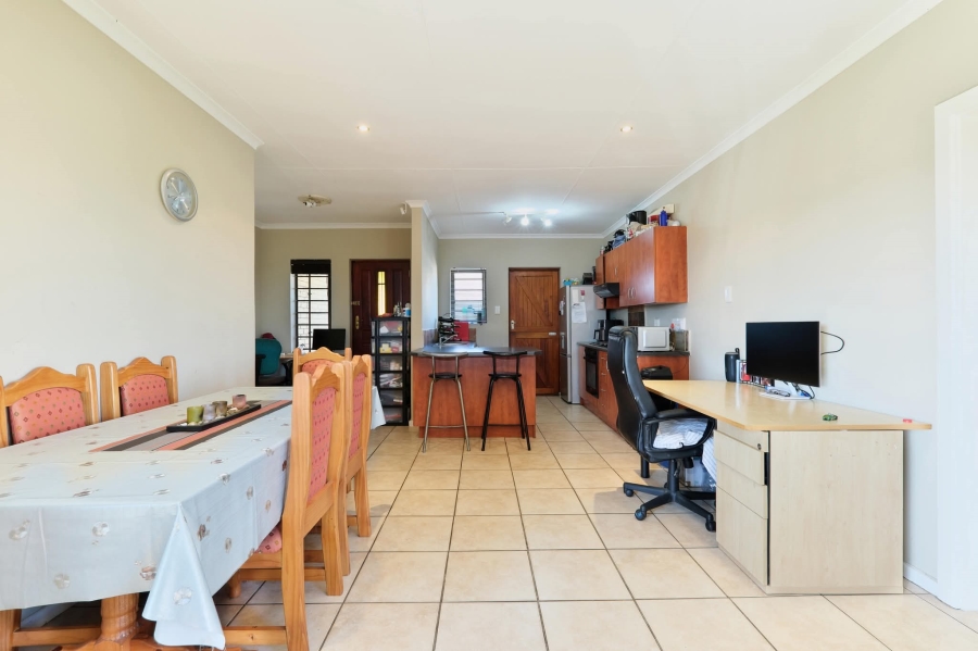 3 Bedroom Property for Sale in Kabega Park Eastern Cape